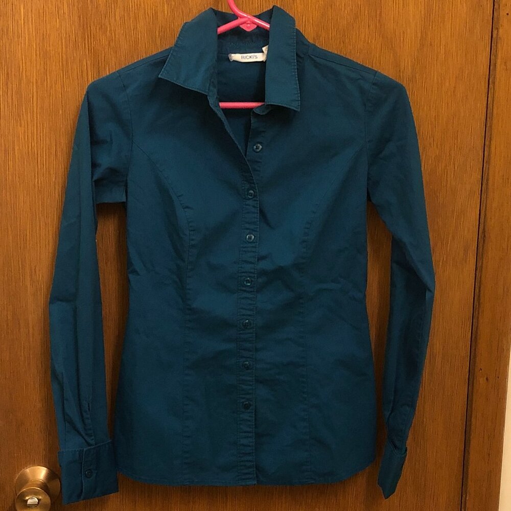 Ricki's dark blue button down top, size 2